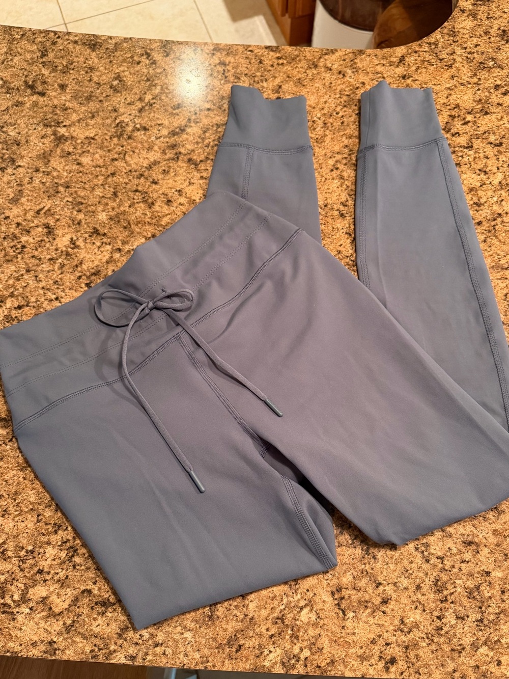 Avalanche blue leggings